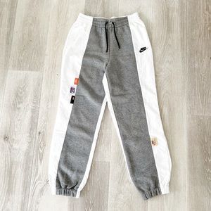 NIKE Sportswear Womens Pants